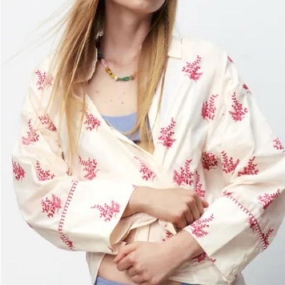 ZARA L Women’s Blouse Embroidered Button Down Shirt Ivory Red Floral Boho wb - Picture 7 of 12